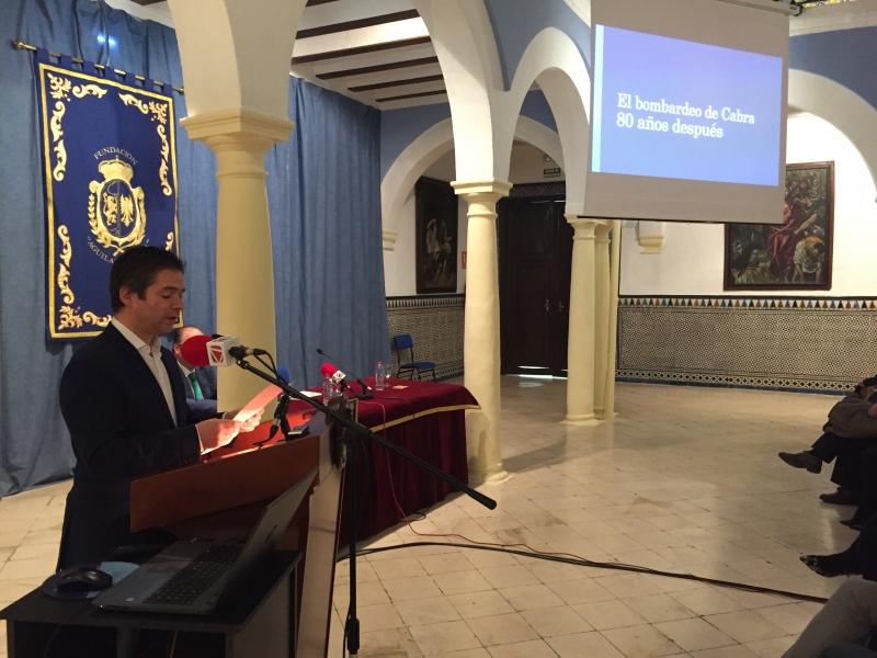 Foto 3 de 3 del artículo «Conferencia sobre el 80º aniversario del bombardeo de Cabra»