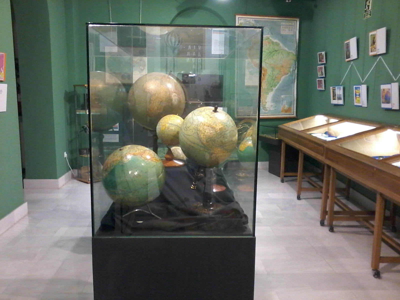 Foto 2 de 14 del artículo «Presentación de nuevas exposiciones en el Museo Aguilar y Eslava»
