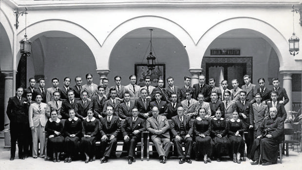 Foto 2 de 3 del artículo «Instituto Aguilar y Eslava de Cabra, donde la historia asiste a clase»