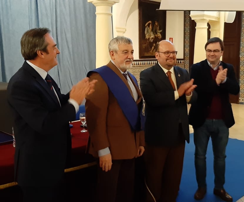Foto 1 de 3 del artículo «La Fundación Aguilar y Eslava presenta el Yacente sindónico de Miñarro para el Museo de…»