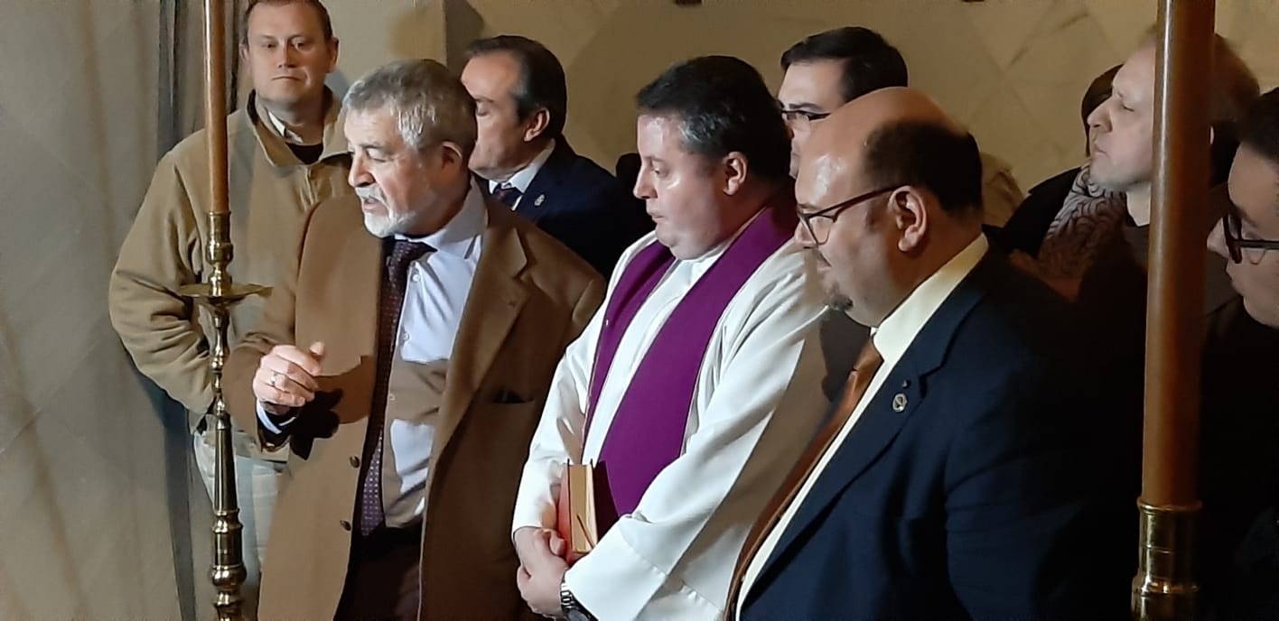 Foto 3 de 3 del artículo «La Fundación Aguilar y Eslava presenta el Yacente sindónico de Miñarro para el Museo de…»