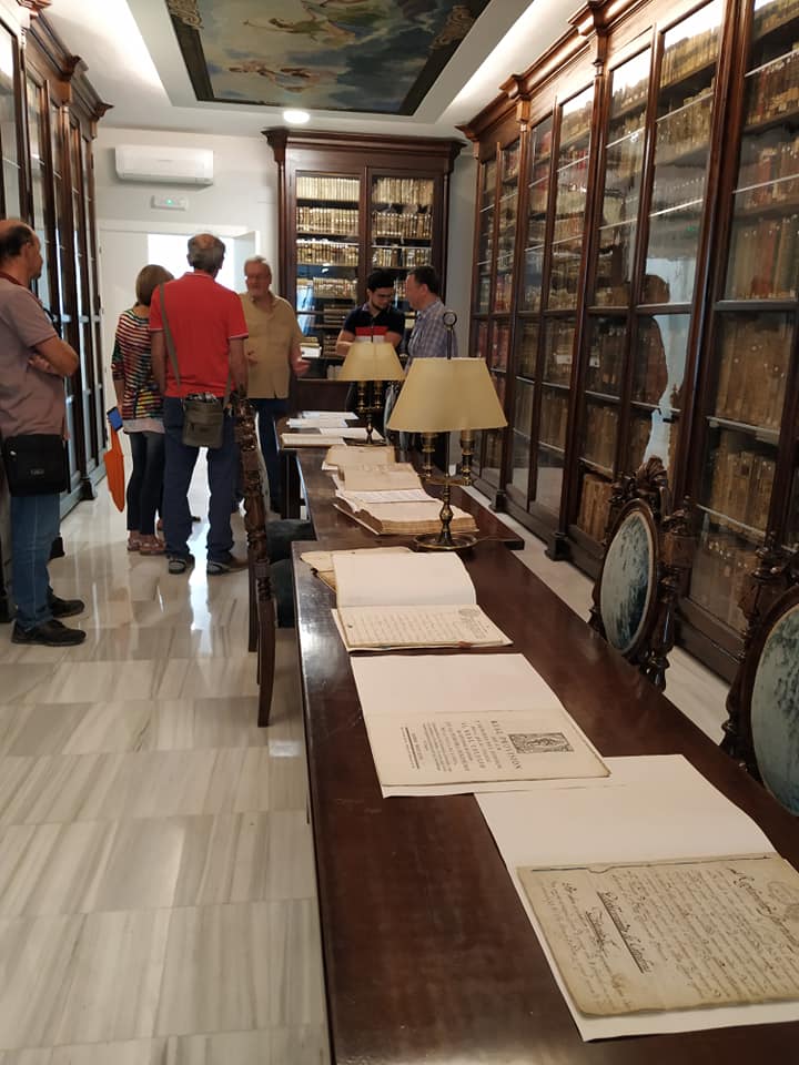 Foto 1 de 4 del artículo «Visitas al Archivo Histórico de la Fundación Aguilar y Eslava con motivo del Día…»