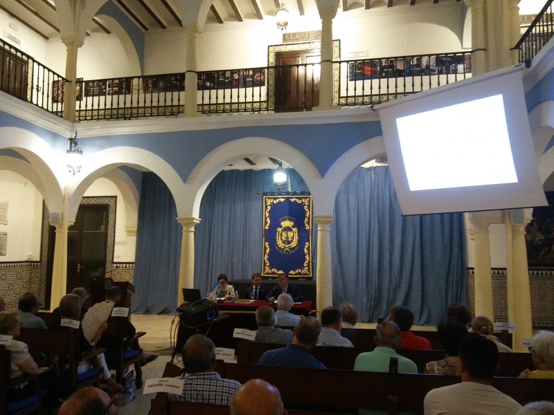 Foto 2 de 9 del artículo «Cuatro momentos del siglo XVIII egabrense en las III Jornadas de Historia»