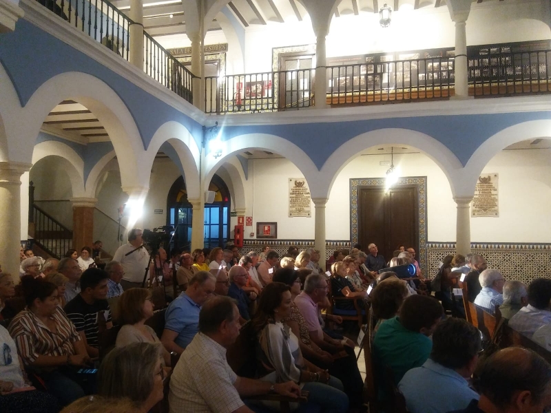 Foto 4 de 9 del artículo «Cuatro momentos del siglo XVIII egabrense en las III Jornadas de Historia»