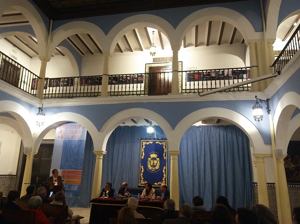 Foto 3 de 3 del artículo «Se presenta en la Fundación Aguilar y Eslava un libro de entrevistas y una exposición de…»