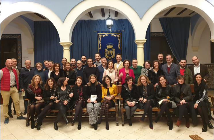 Foto del artículo «Encuentro de antiguos estudiantes del Instituto Aguilar y Eslava»