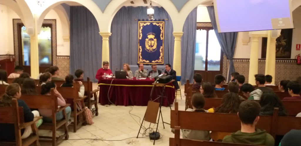 Foto 2 de 2 del artículo «Día de la Constitución en el Instituto Aguilar y Eslava»
