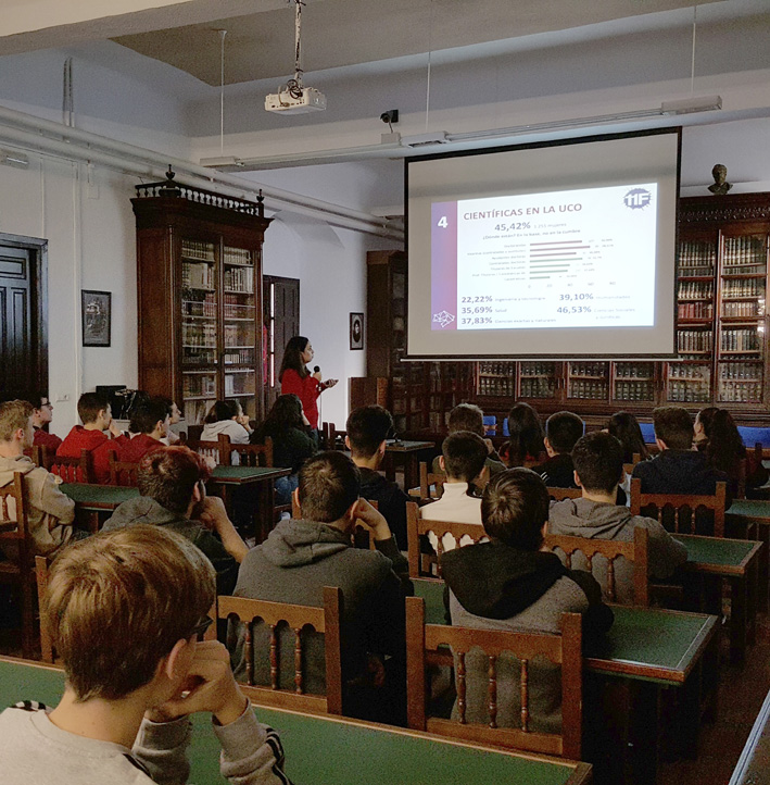 Foto 1 de 4 del artículo «Charla en el Instituto por el Día Internacional de la Mujer y la Niña en la Ciencia»