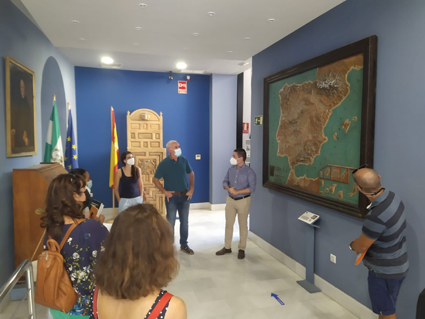 Foto 7 de 7 del artículo «Visita al Instituto, Museo y la Fundación Aguilar y Eslava del profesorado del Centro…»