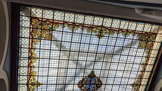 Foto 20 de 20 del artículo «Conservación-restauración de la vidriera artística del Patio de Cristales del…»