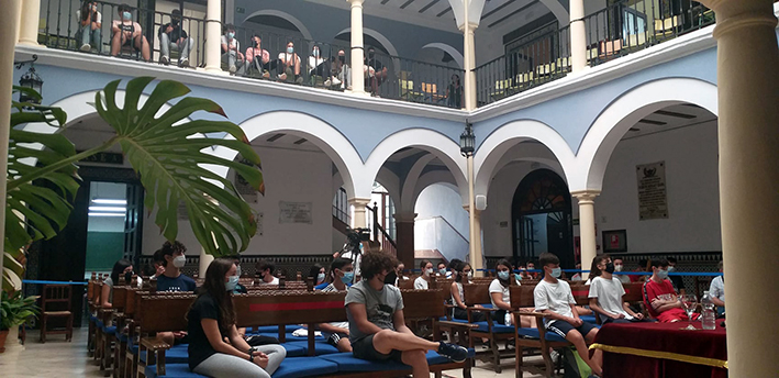 Foto 4 de 6 del artículo «Solemne apertura del curso académico 2021-2022»