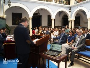 Foto 1 de 2 del artículo «Convenio para prácticas tuteladas de estudiantes de Universidad Loyola Andalucía»
