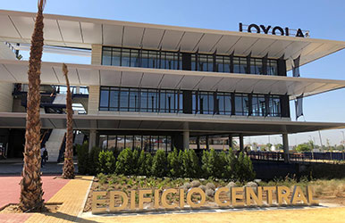 Foto 2 de 2 del artículo «Convenio para prácticas tuteladas de estudiantes de Universidad Loyola Andalucía»