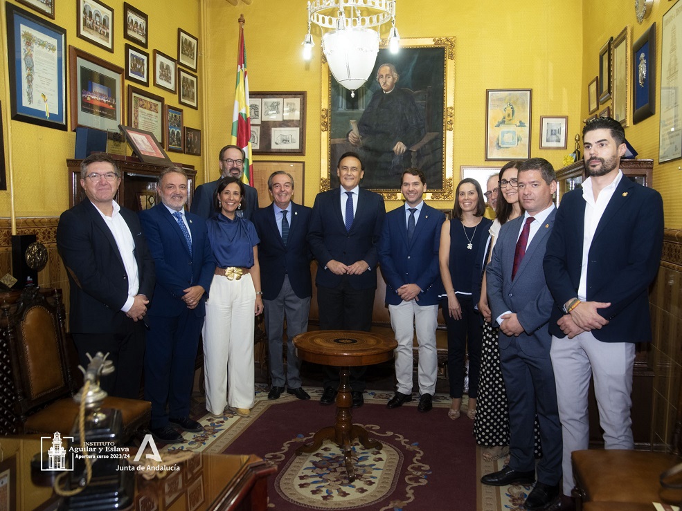 Foto 4 de 4 del artículo «Fallece Gómez Villamandos, consejero de Universidad y ex-rector de la UCO»